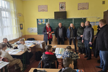 Kraj bude pokračovat v podpoře horských obcí na Zakarpatí Kraj bude pokračovat v podpoře horských obcí na Zakarpatí